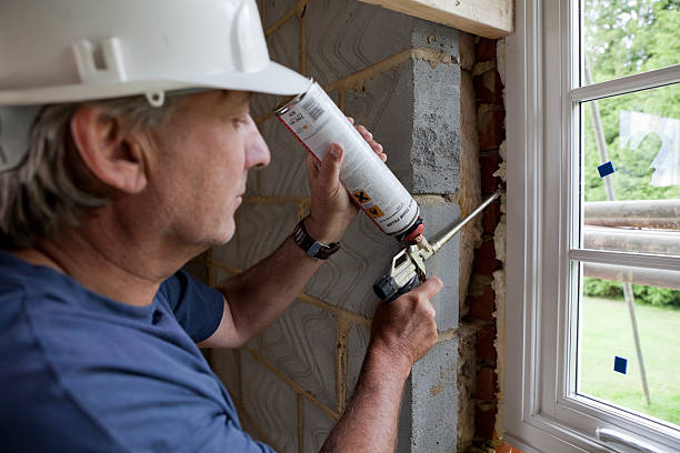 Best Specialized Insulation Services in Wyandanch, NY